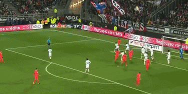 慢镜头：米兰、尤文和三家英超俱乐部对热苏斯感兴趣（慢镜头：米兰、尤文及三支英超球队有意热苏斯）