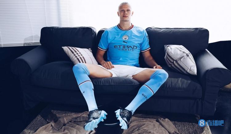 TA：图赫尔战术实验喜忧参半，贝林厄姆主导进攻渐入佳境（TA：图赫尔战术调整成效参差，贝林厄姆引领进攻日趋成熟）