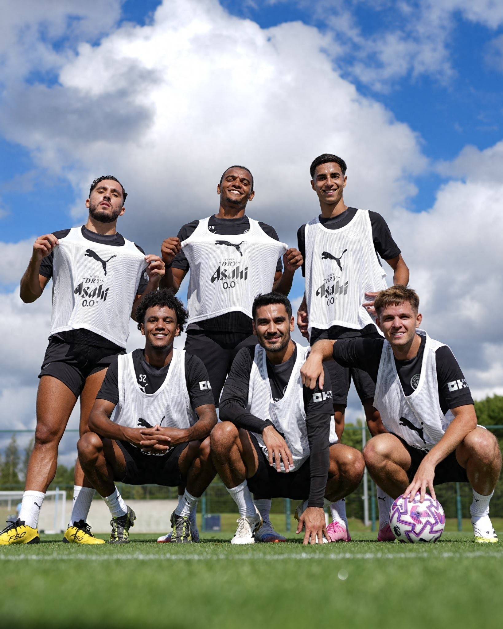 勒沃库森vs多特：希克PK吉拉西；阿德耶米、萨比策首发（勒沃库森战多特：希克对决吉拉西，阿德耶米与萨比策首发登场）