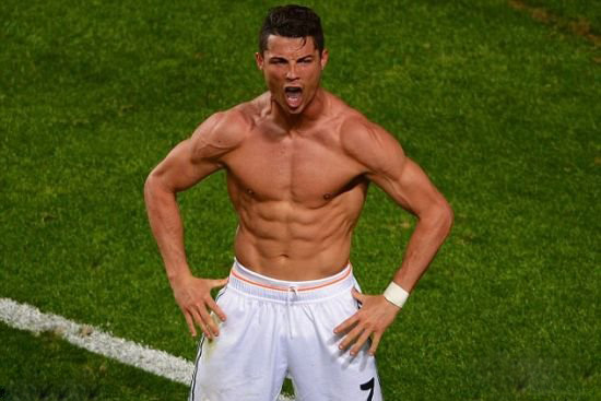 路易斯-迪亚斯本赛季德甲3次单场传射，同期五大联赛并列第一（路易斯-迪亚斯本季德甲三度单场传射，同期五大联赛并列榜首）