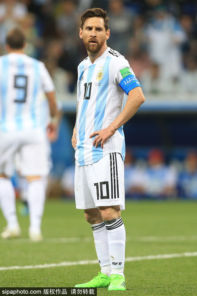 图片报：引援不差钱，加拉塔萨雷卖地收入预计5-6亿欧元（图片报：加拉塔萨雷卖地预计进账5-6亿欧，引援资金无忧）