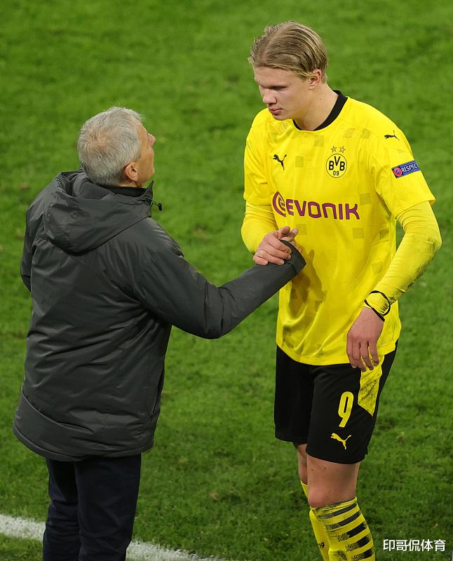 足球国足再次加练射门，教练组严要求（国足再度强化射门训练，教练组从严把关）