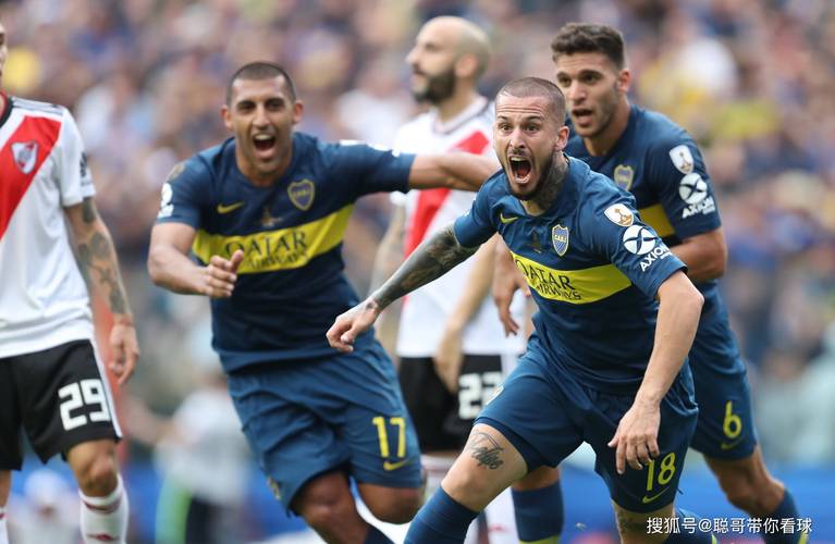 欧冠比赛战术分析：尤文图斯防守策略,（欧冠战术解读：尤文图斯的防守体系）