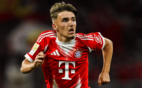 勒伯夫：帕尔默去皇马？ 这未必是好事；埃斯特旺会是顶尖球员（勒伯夫：帕尔默去皇马未必明智；埃斯特旺有望成顶级球员）