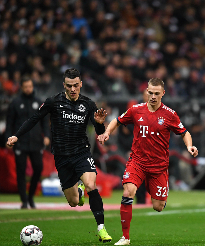 邮报：奥纳纳和埃托奥长期有矛盾；姆伯莫预计是喀麦隆新队长（报道：奥纳纳与埃托奥积怨已久，姆伯莫有望出任喀麦隆新队长）