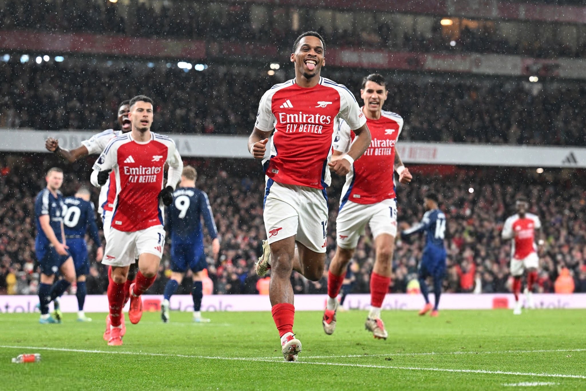 皇马前青训主管：赫塞在青训中天赋最高；看好帕拉西奥斯升一线（前皇马青训负责人：赫塞天赋领衔梯队，帕拉西奥斯有望升入一线队）