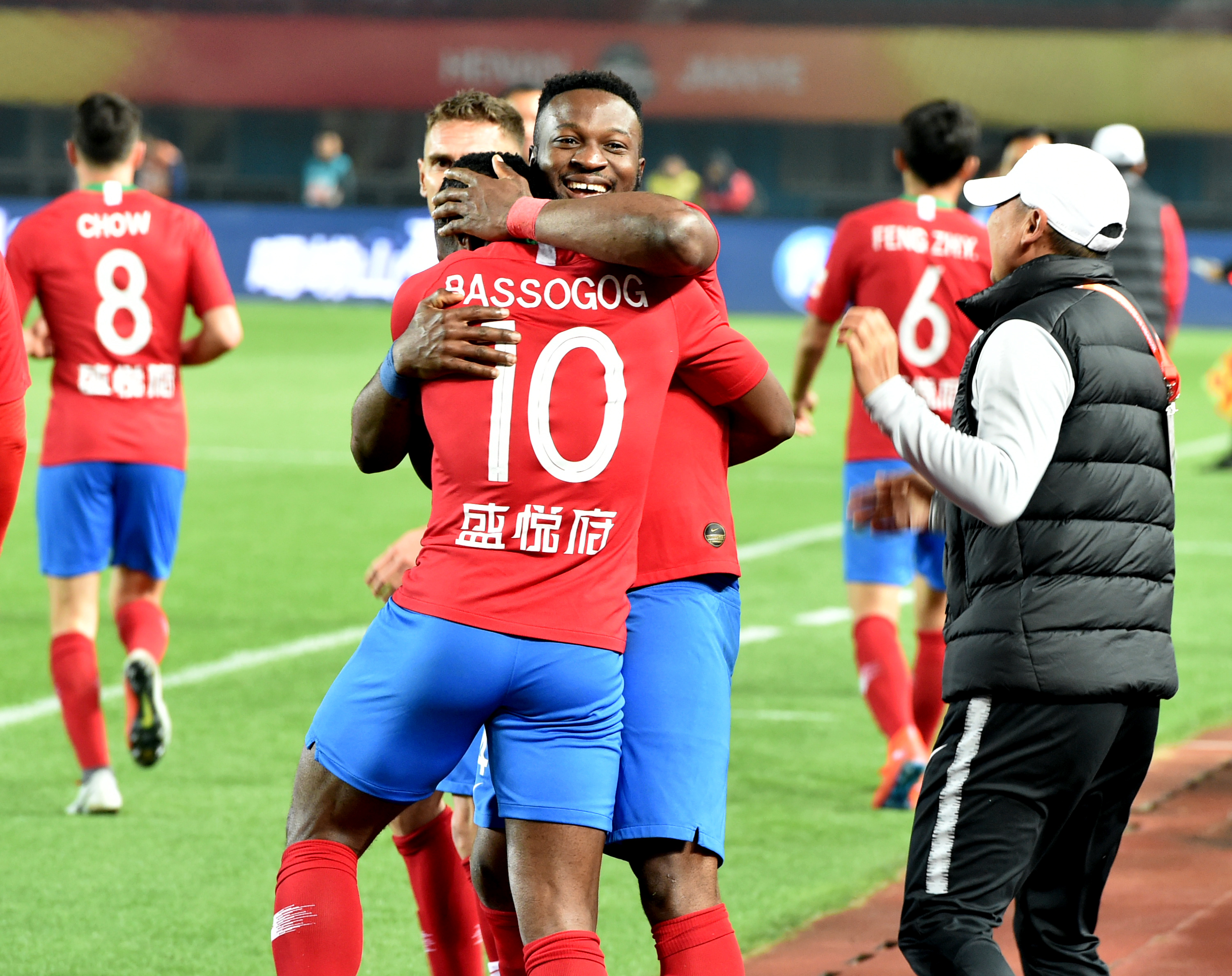 蒂尔曼谈击败曼城：我们防守做得好，反击总是很有威胁（蒂尔曼：战胜曼城靠扎实防守，反击持续制造威胁）